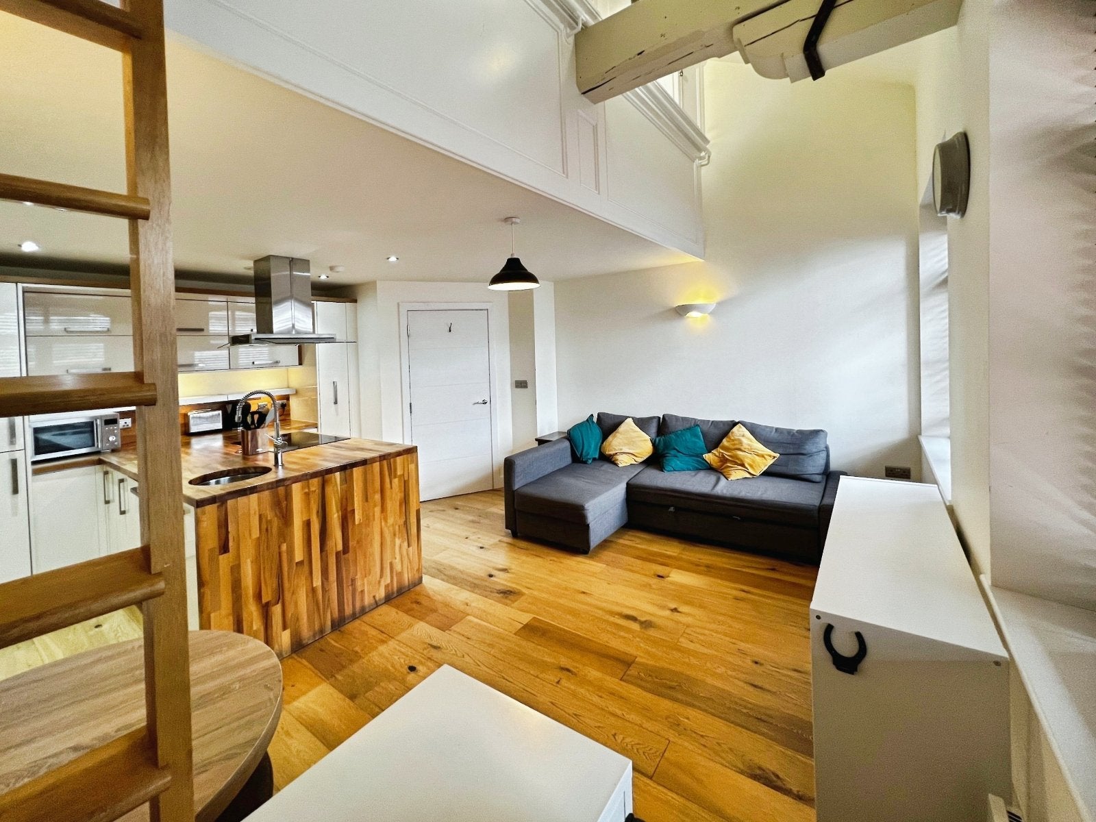 Flat Park Place in Leeds