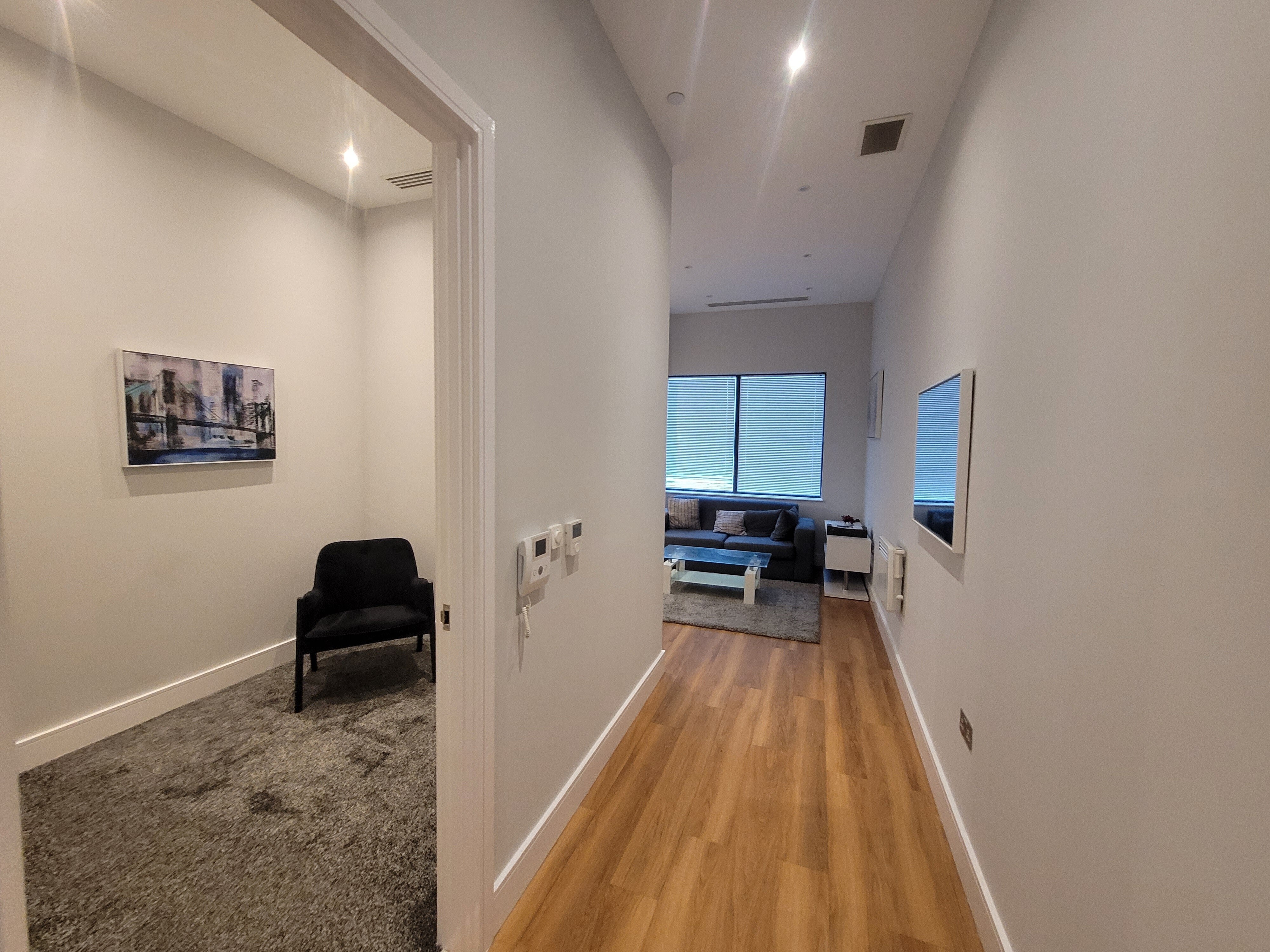 Flat Hayling Close in Slough