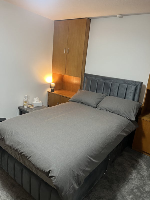 Room Springfield Road in Greater London