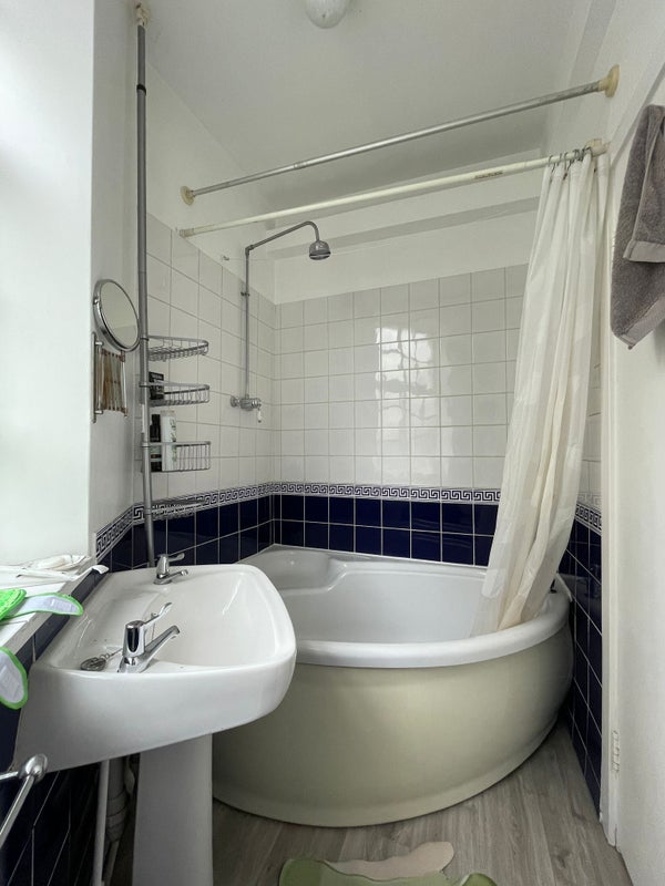 Flat Woburn Place in Greater London