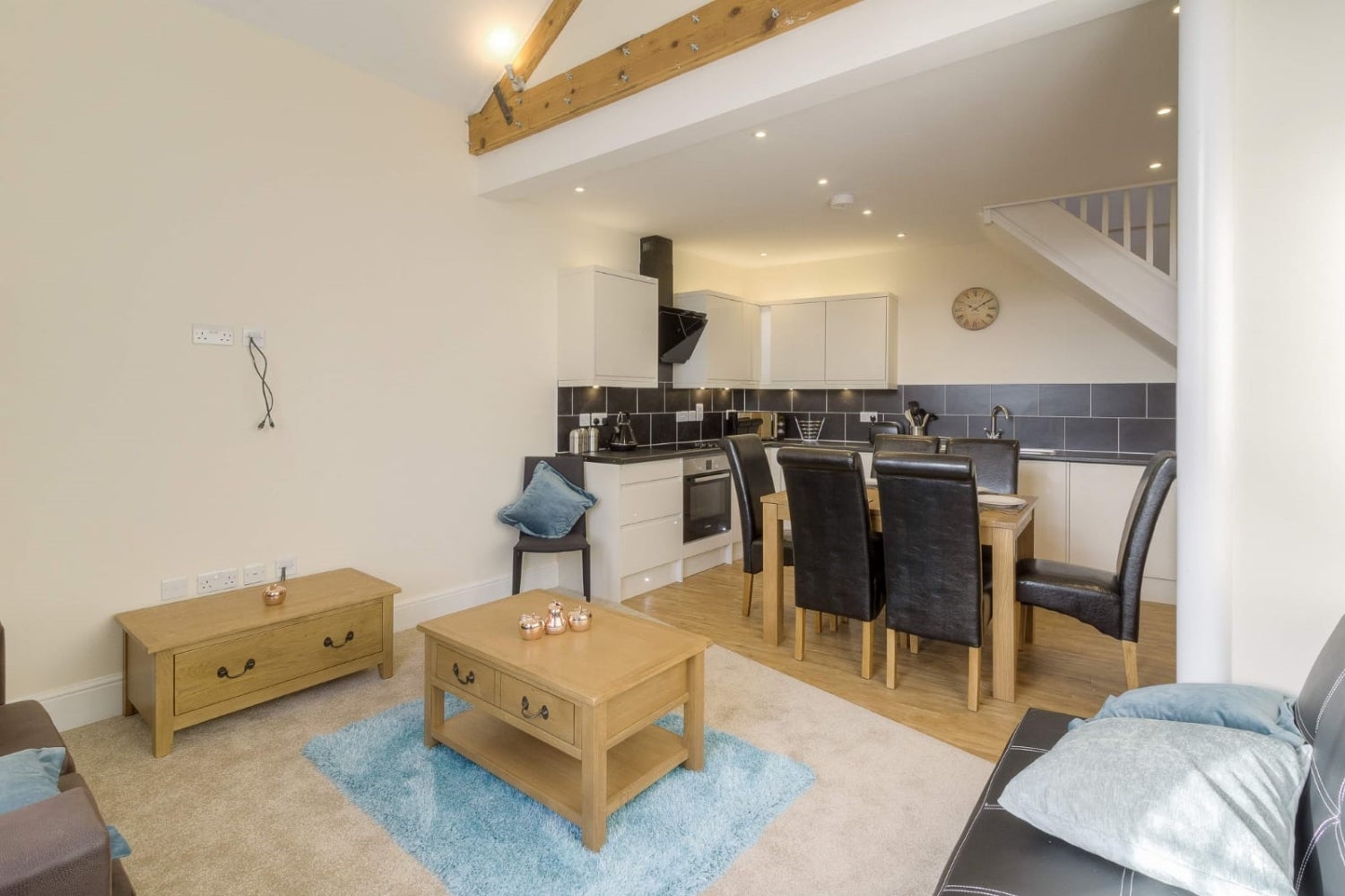 Flat Abington Street in Northampton