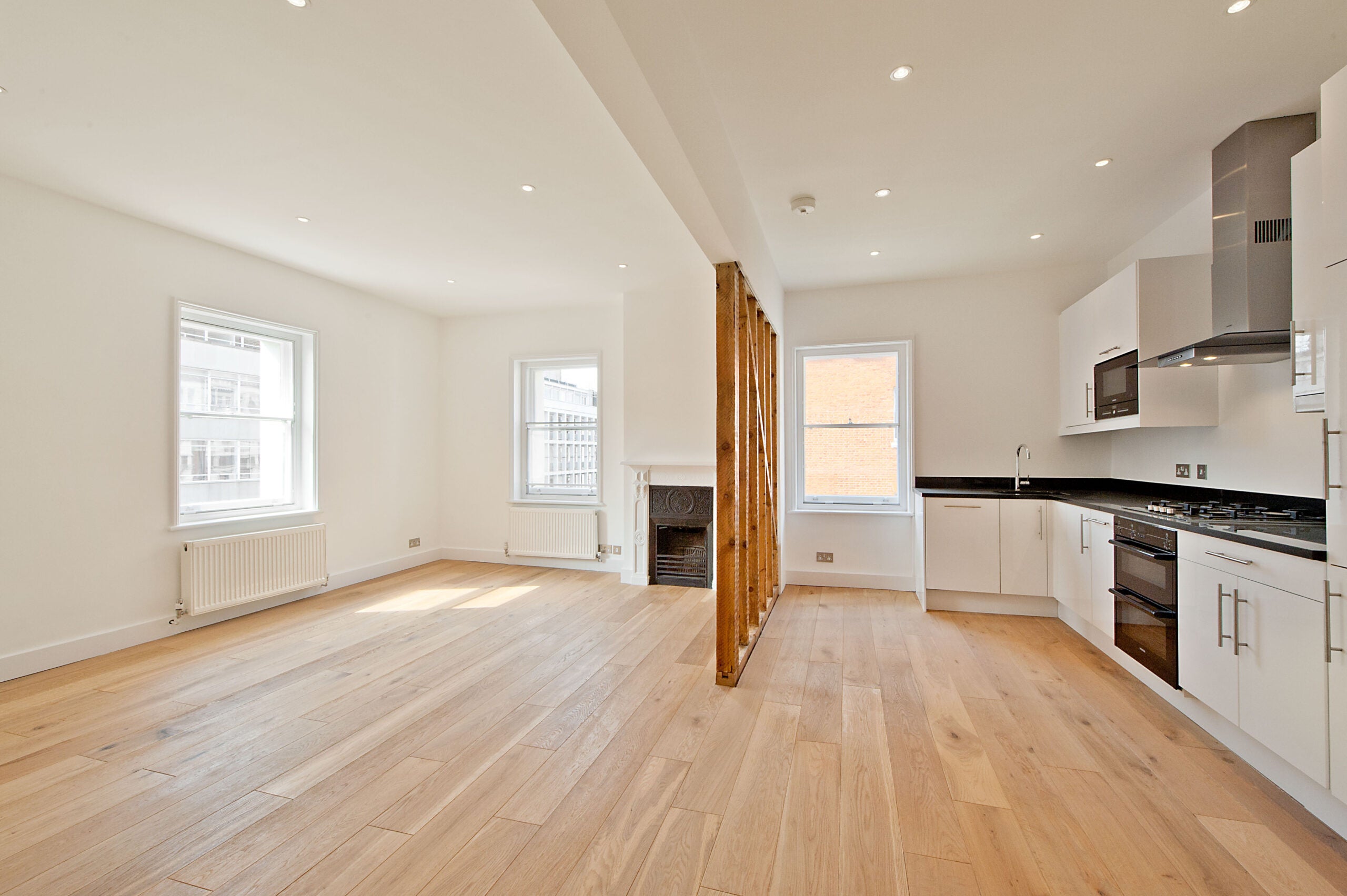 Flat Sloane Street in Greater London