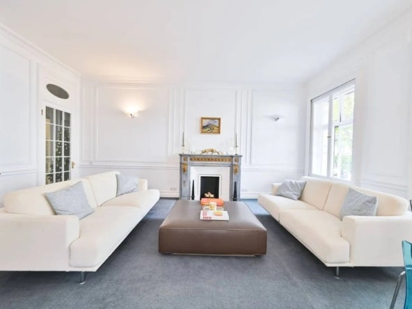 Flat Mansfield Street in City of Westminster