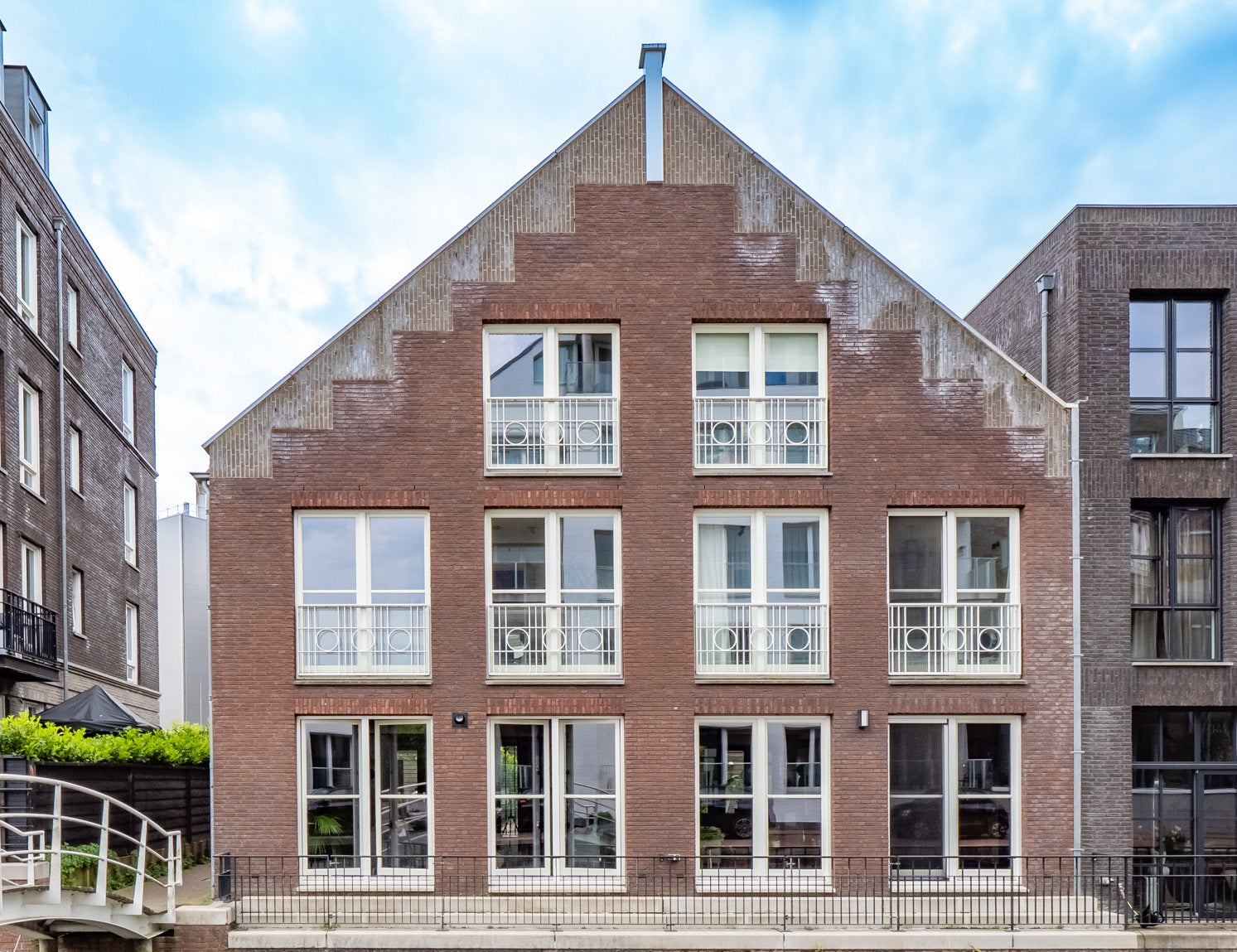 Huis Dr. R. van Lutterveltstraat 24 in Maarssen