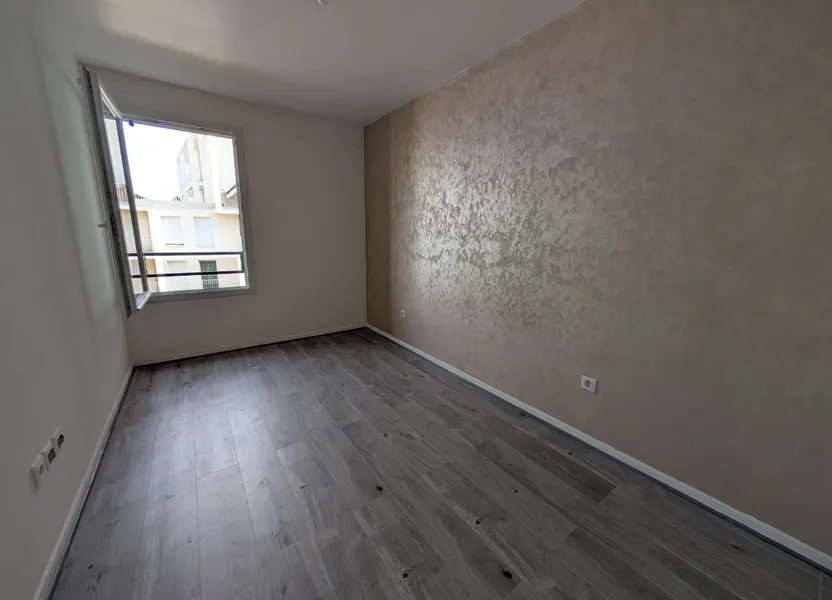 Flat Rue de Fromont in Ris-Orangis