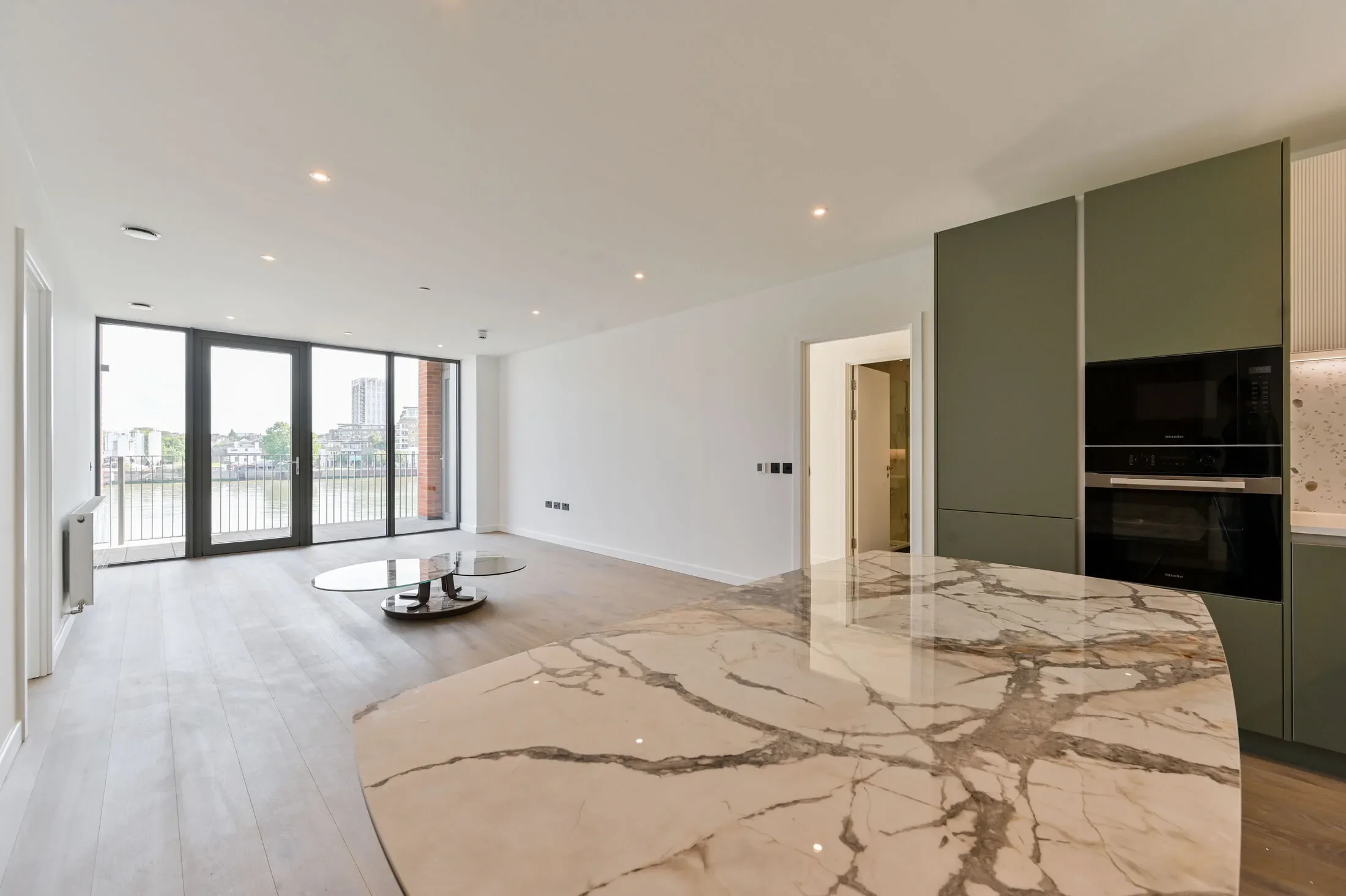 Flat Breer Street in Greater London
