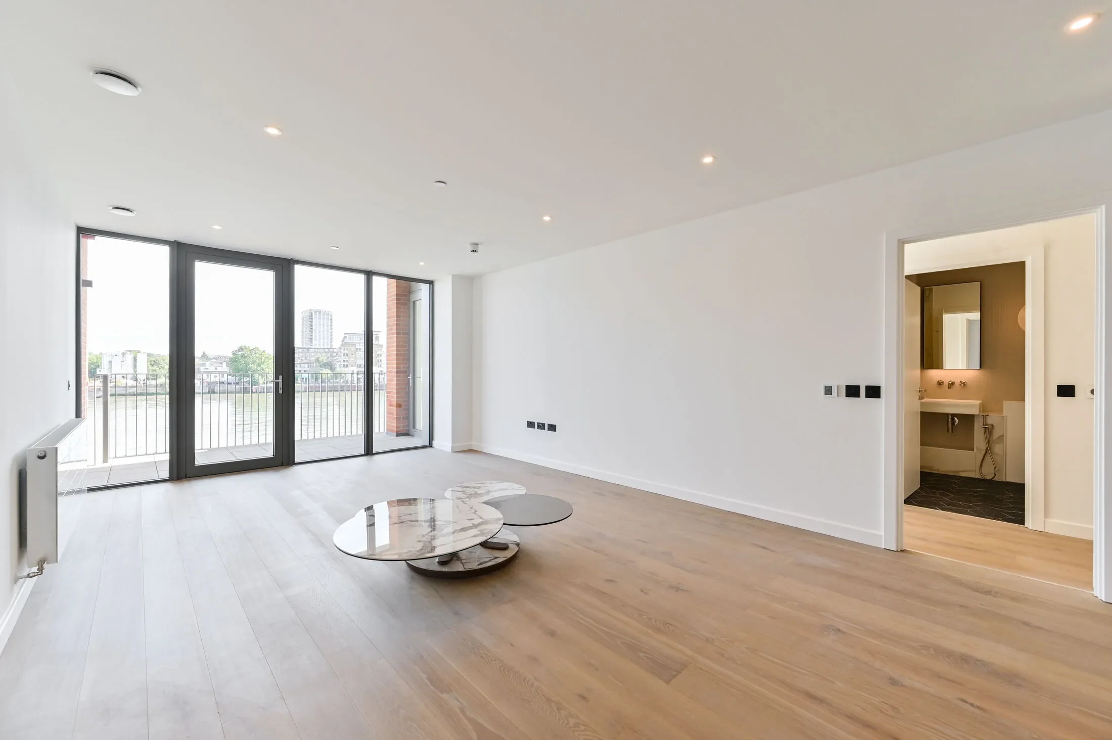 Flat Breer Street in Greater London