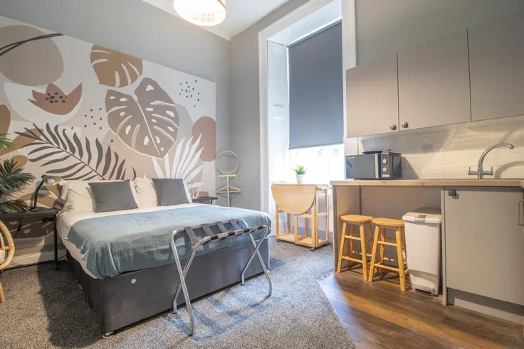 Flat Oakfield Avenue in Glasgow