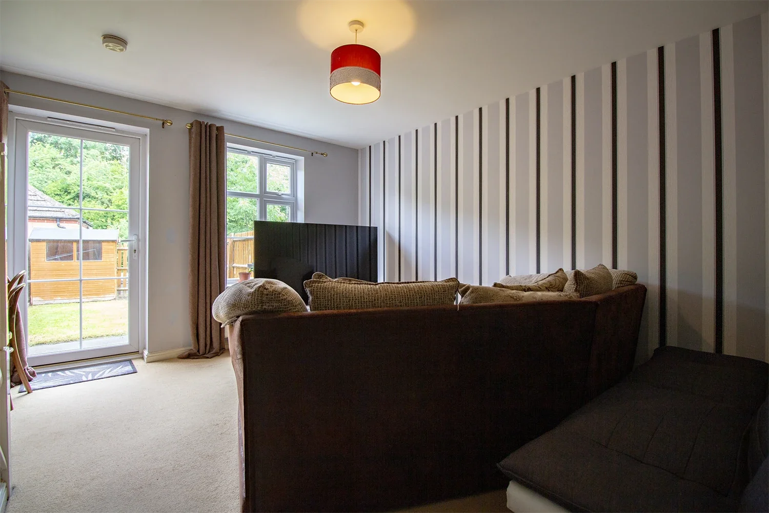 House Darwin Crescent in Charnwood