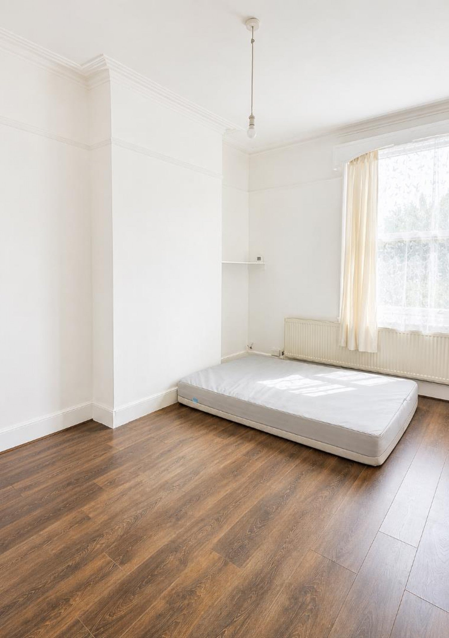 Flat Lordship Park in Greater London