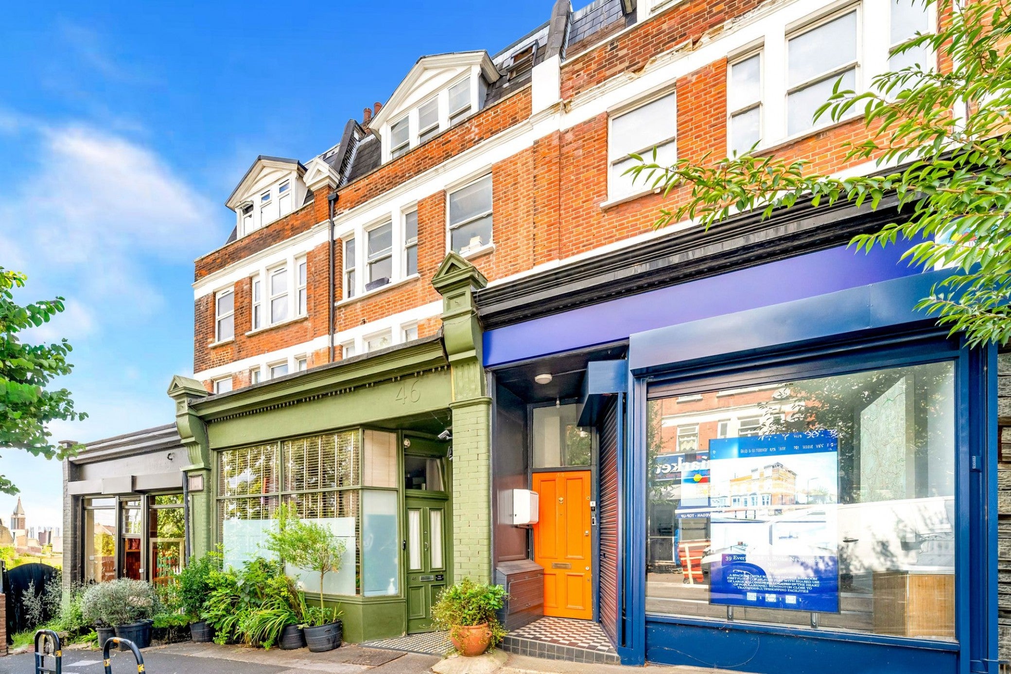 Flat Quernmore Road in Greater London