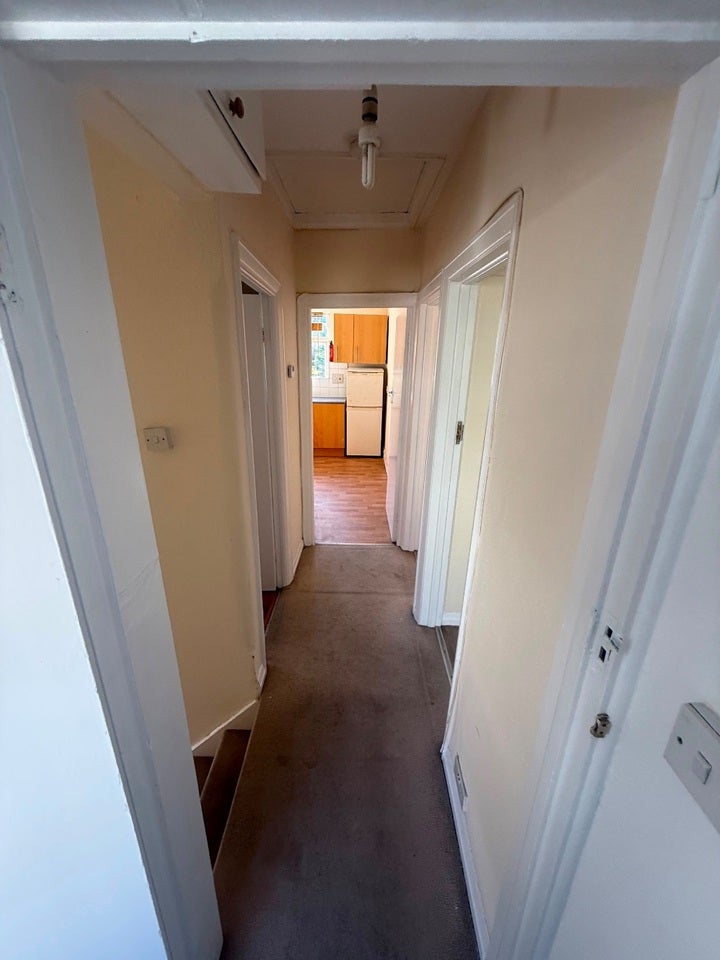 Flat Grosvenor Road in Greater London