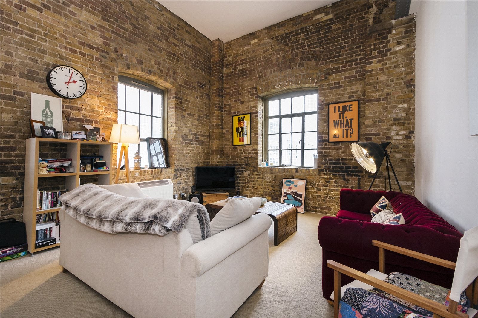 Flat Grange Road in Greater London