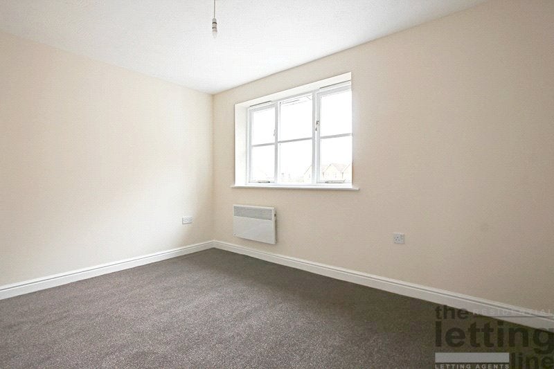 Flat Aldis Mews in Greater London
