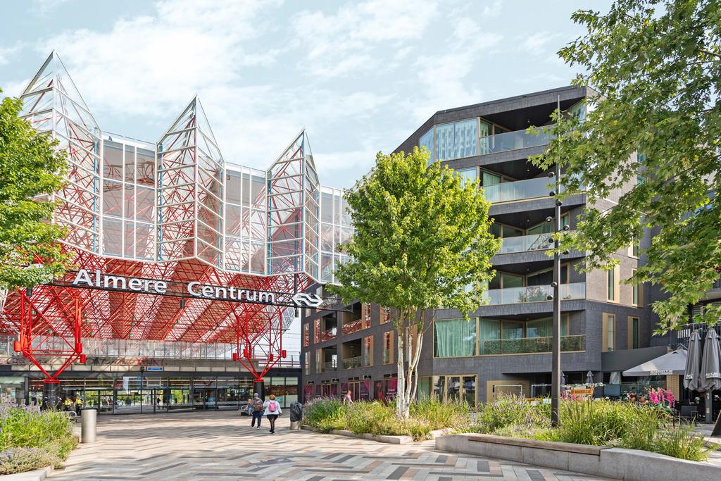 Appartement Stationsplein 5 B in Almere