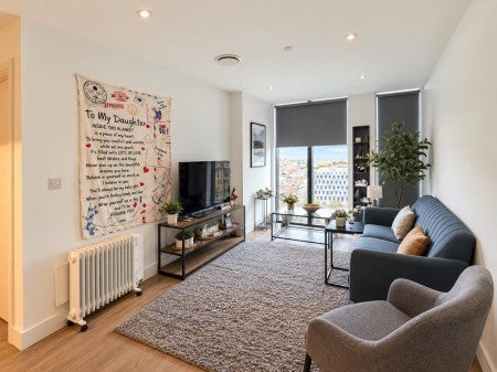 Flat Rutherford Street in Newcastle upon Tyne
