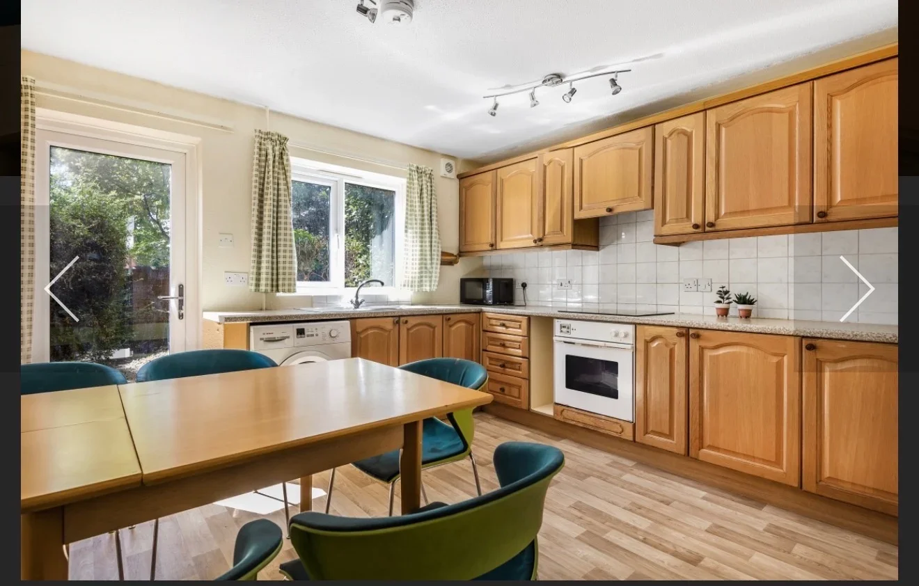 Room Queen Elizabeth Road in Greater London