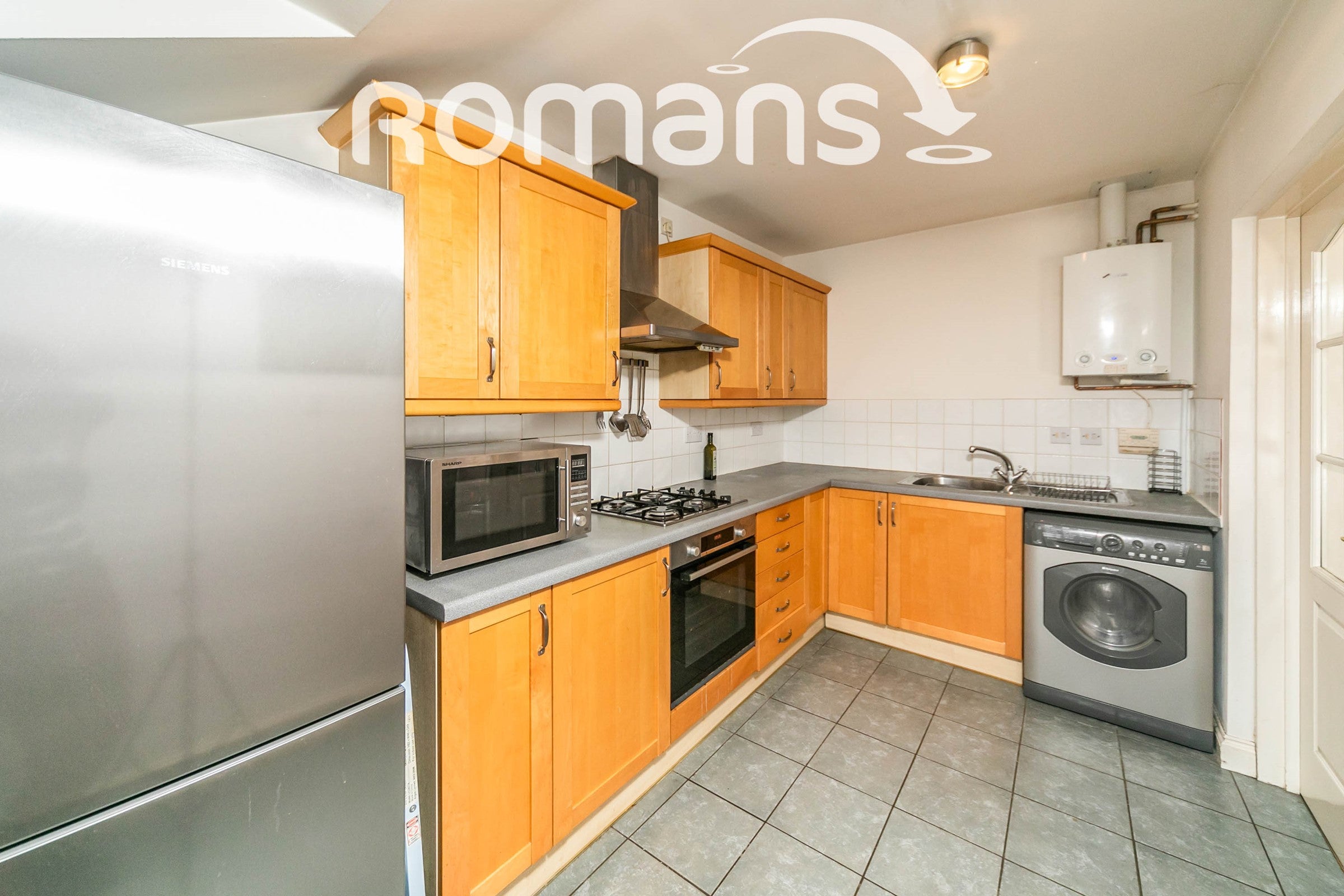 Flat Westcote Road in Reading