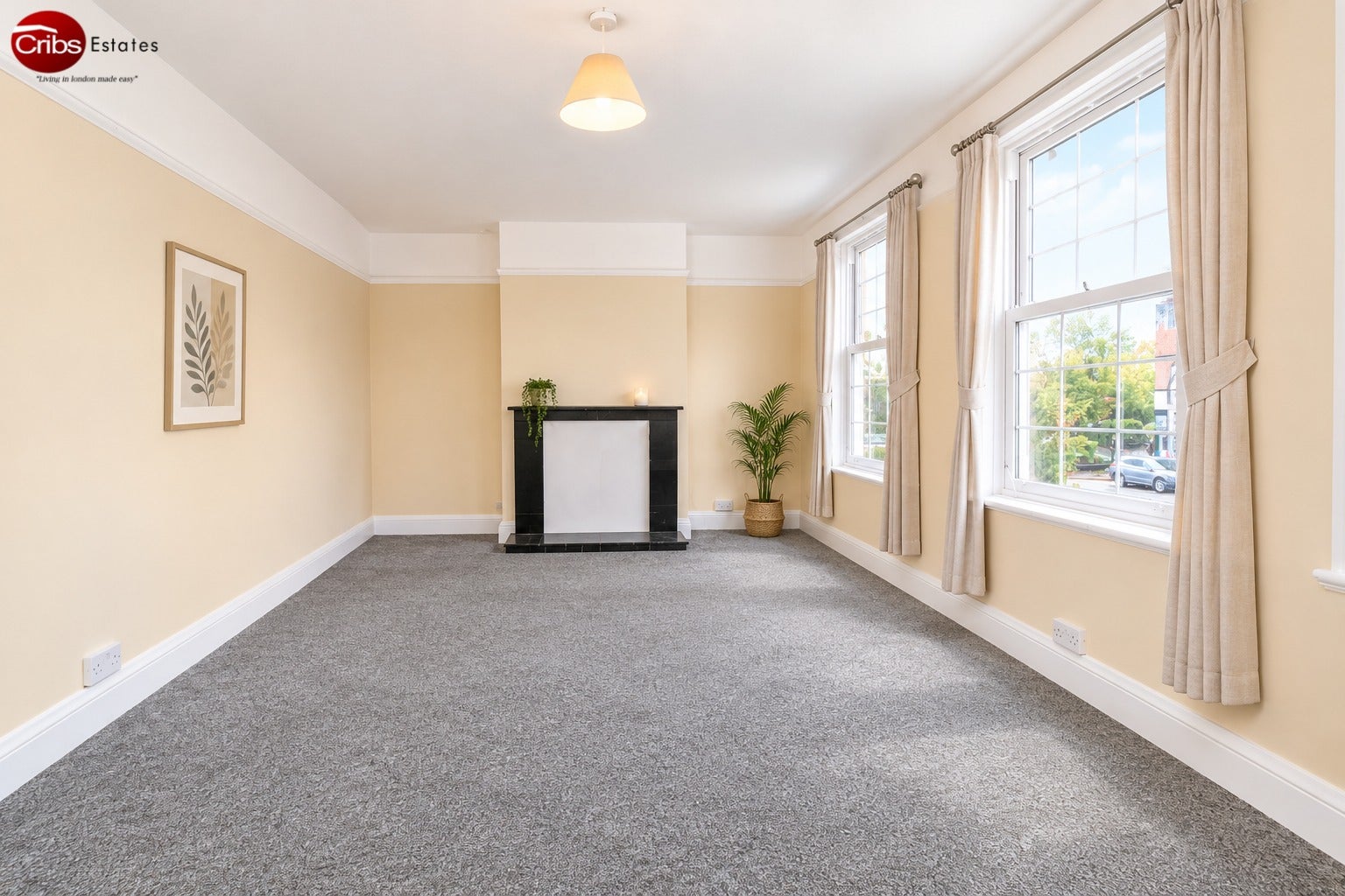 Flat London Road in Greater London
