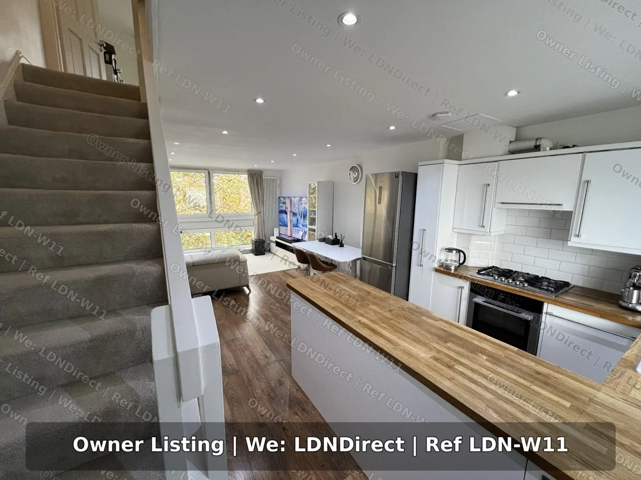 Flat Queensdale Crescent in Greater London