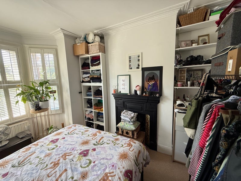 Room Valetta Road in Greater London
