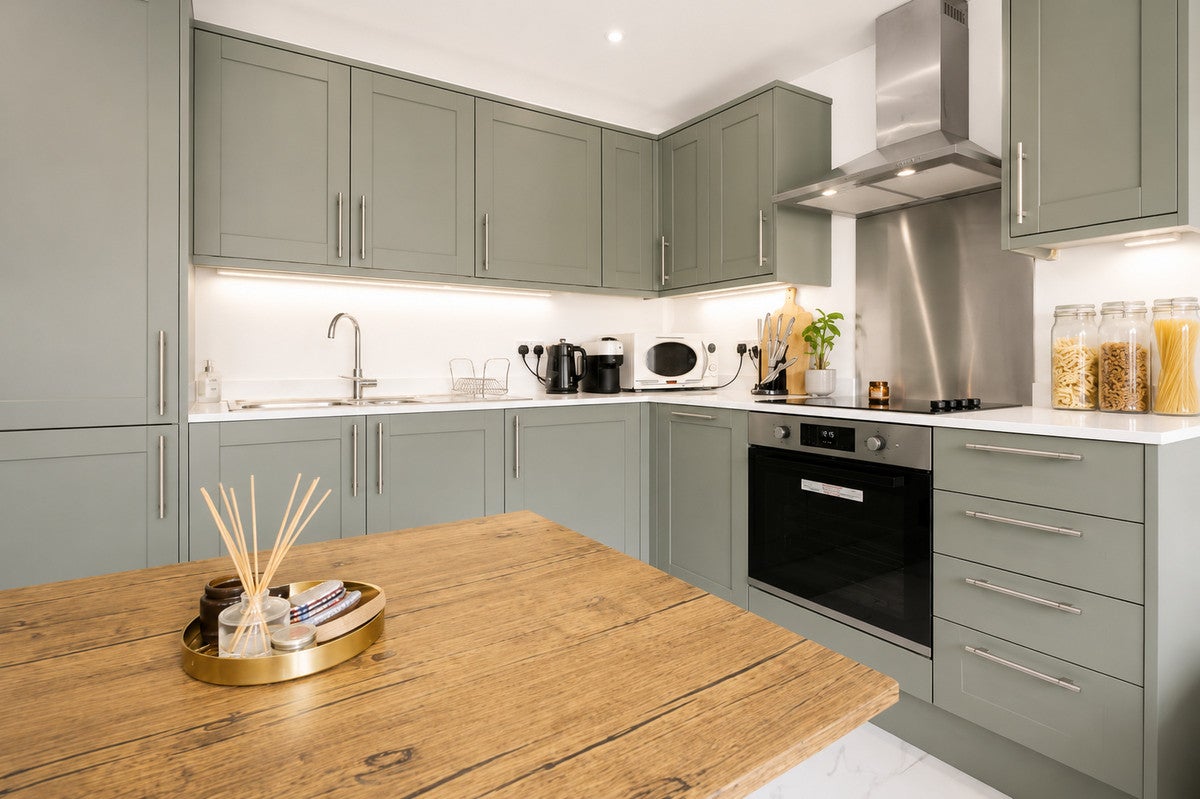 Flat Mildmay Avenue in Greater London