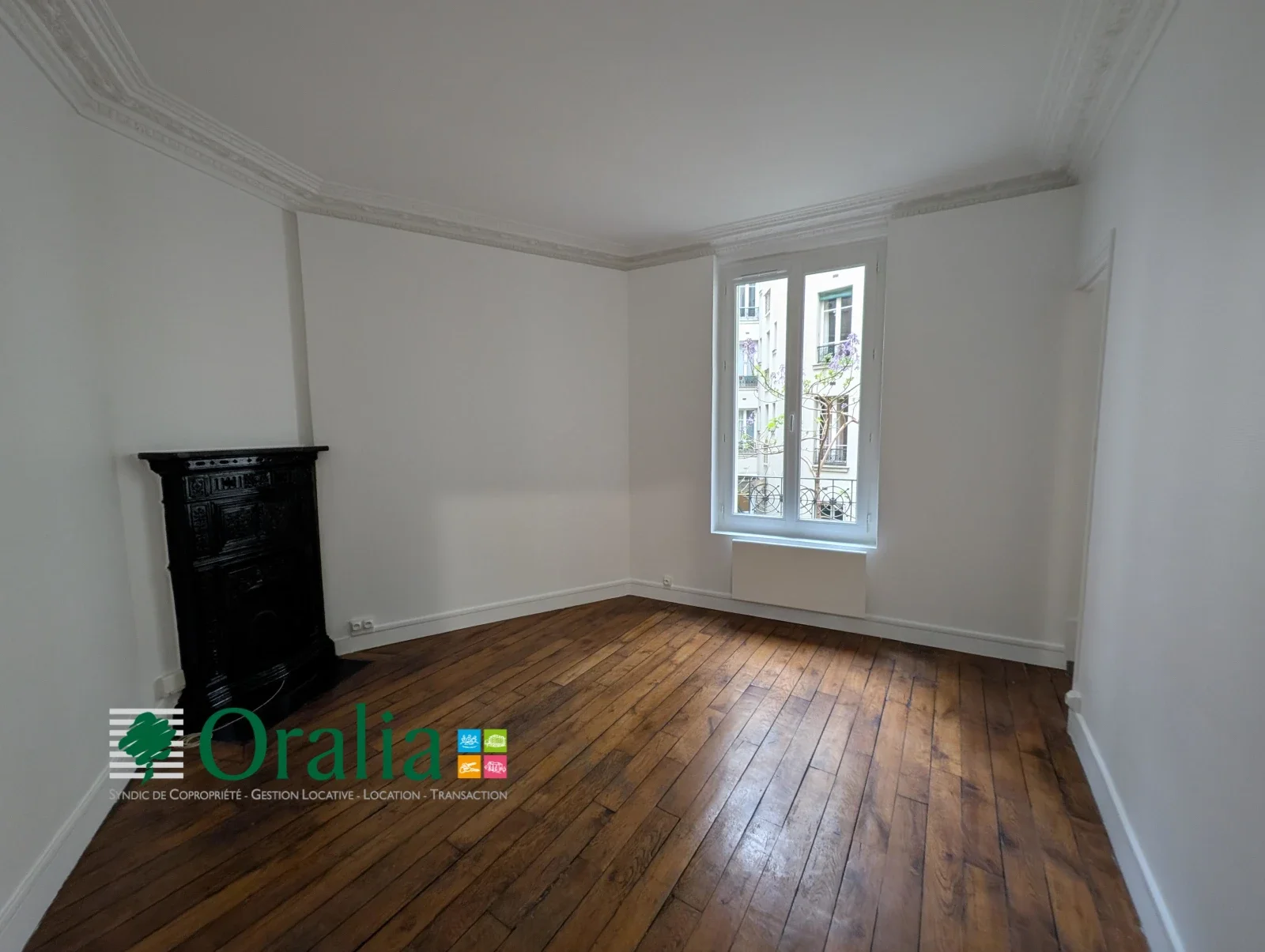 Appartement Rue Auguste Chabrières à Paris