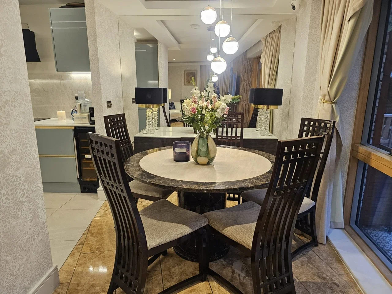 Flat Hansel Road in Greater London