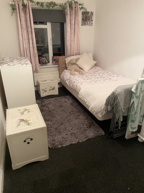 Room Brenchley Road in Maidstone