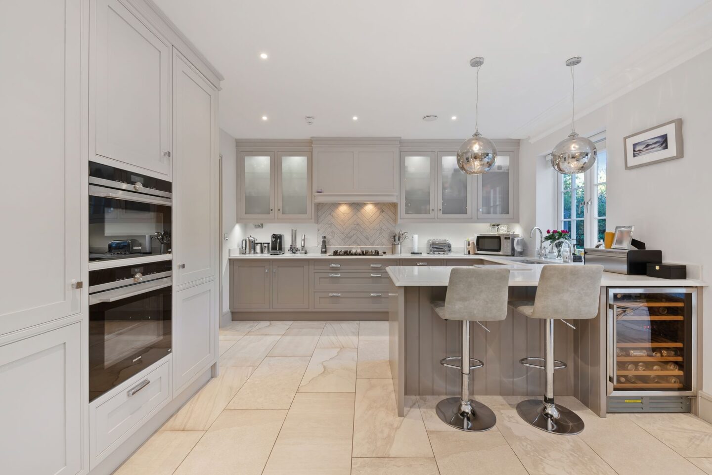 House Kingswood in Winkfield