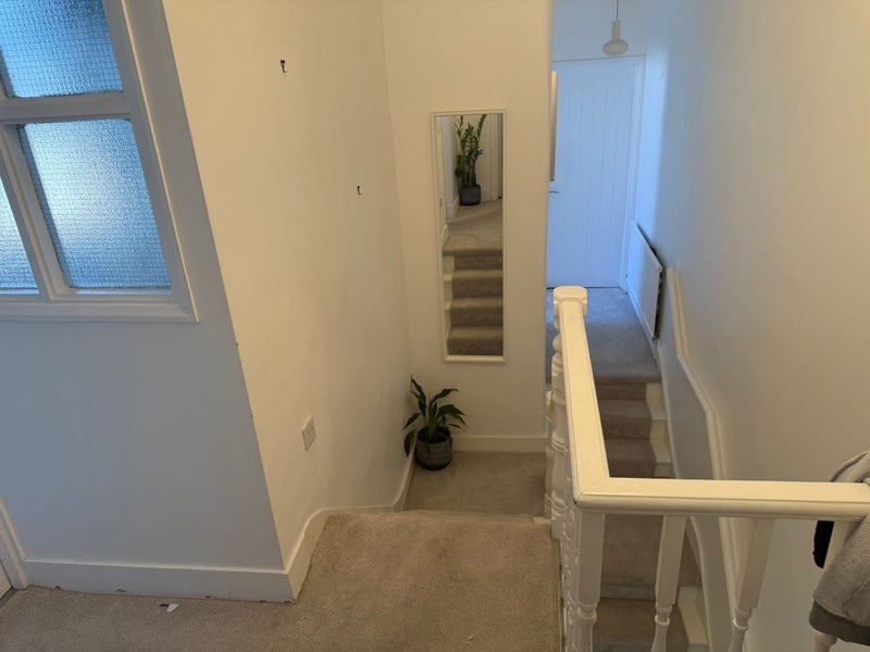 Room Ivydale Road in Greater London
