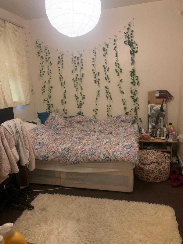 Room Ernest Street in Greater London