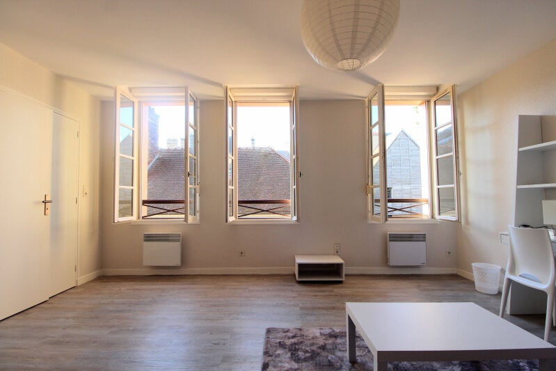 Flat Rue de Turenne in Troyes
