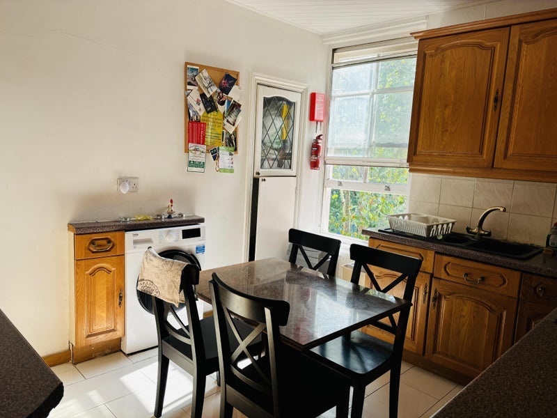 Room Randolph Avenue in City of Westminster
