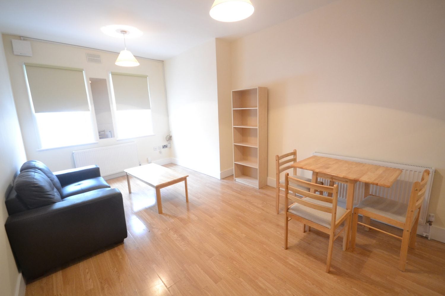 Flat Queens Crescent in Greater London