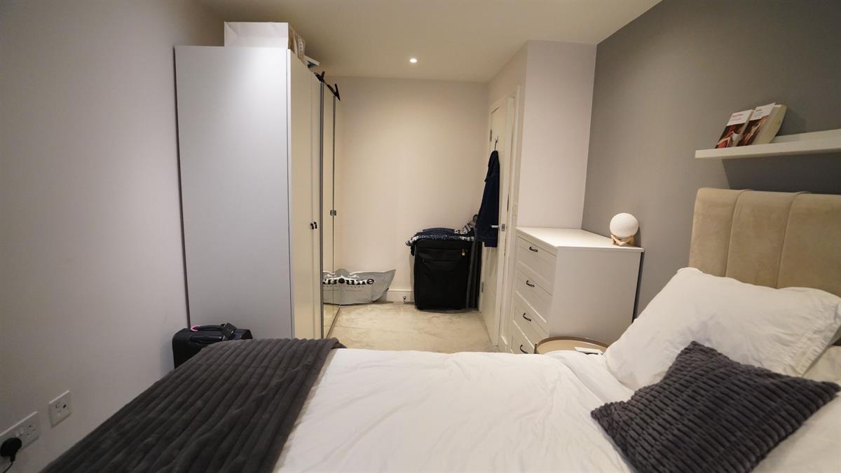 Flat Streatham Hill in Greater London