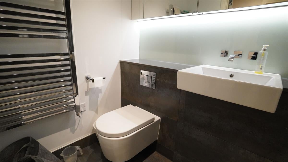 Flat Streatham Hill in Greater London