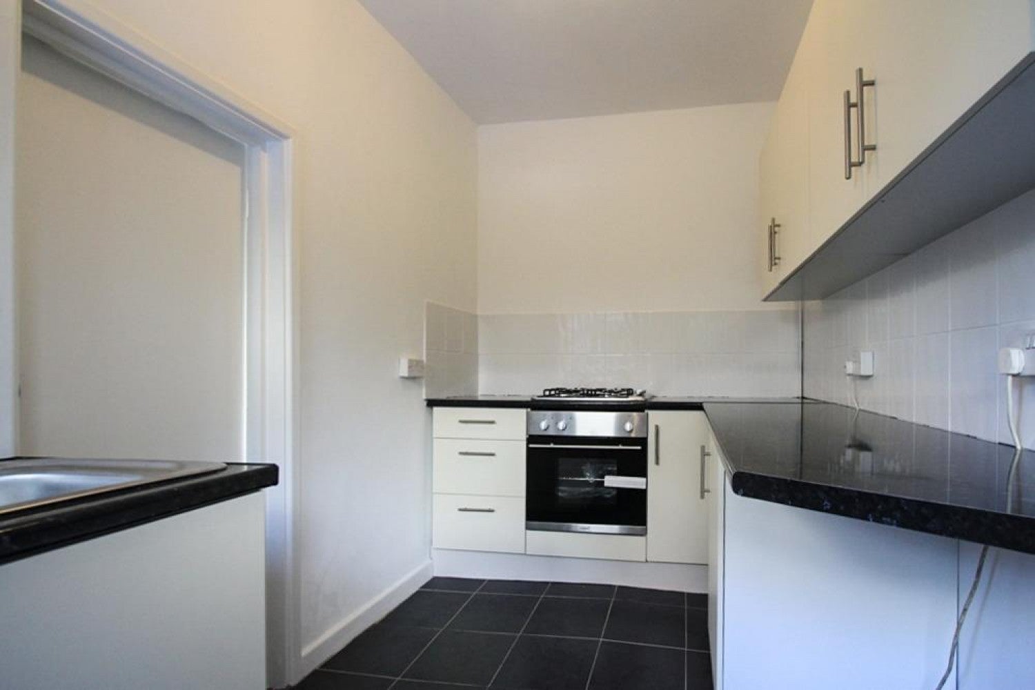Flat Ryder Street in Cardiff