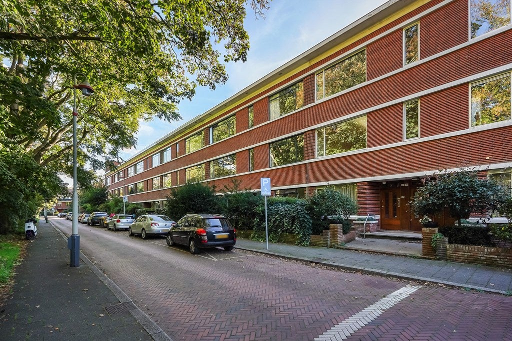 Appartement Van der Aastraat 38 in Den Haag