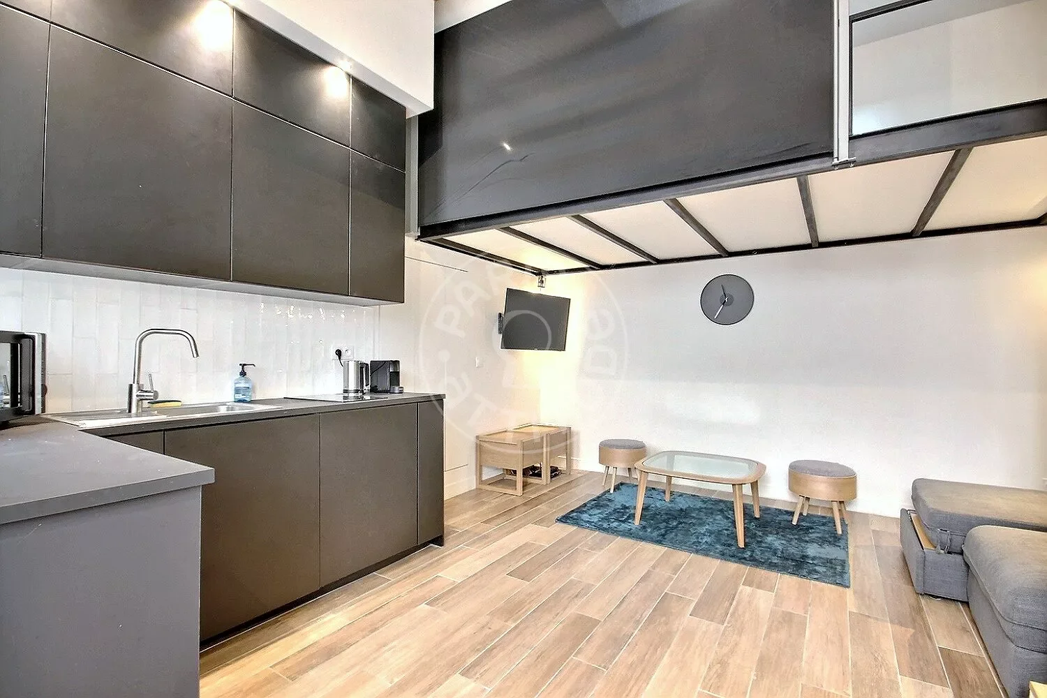 Appartement Rue des Acacias à Paris