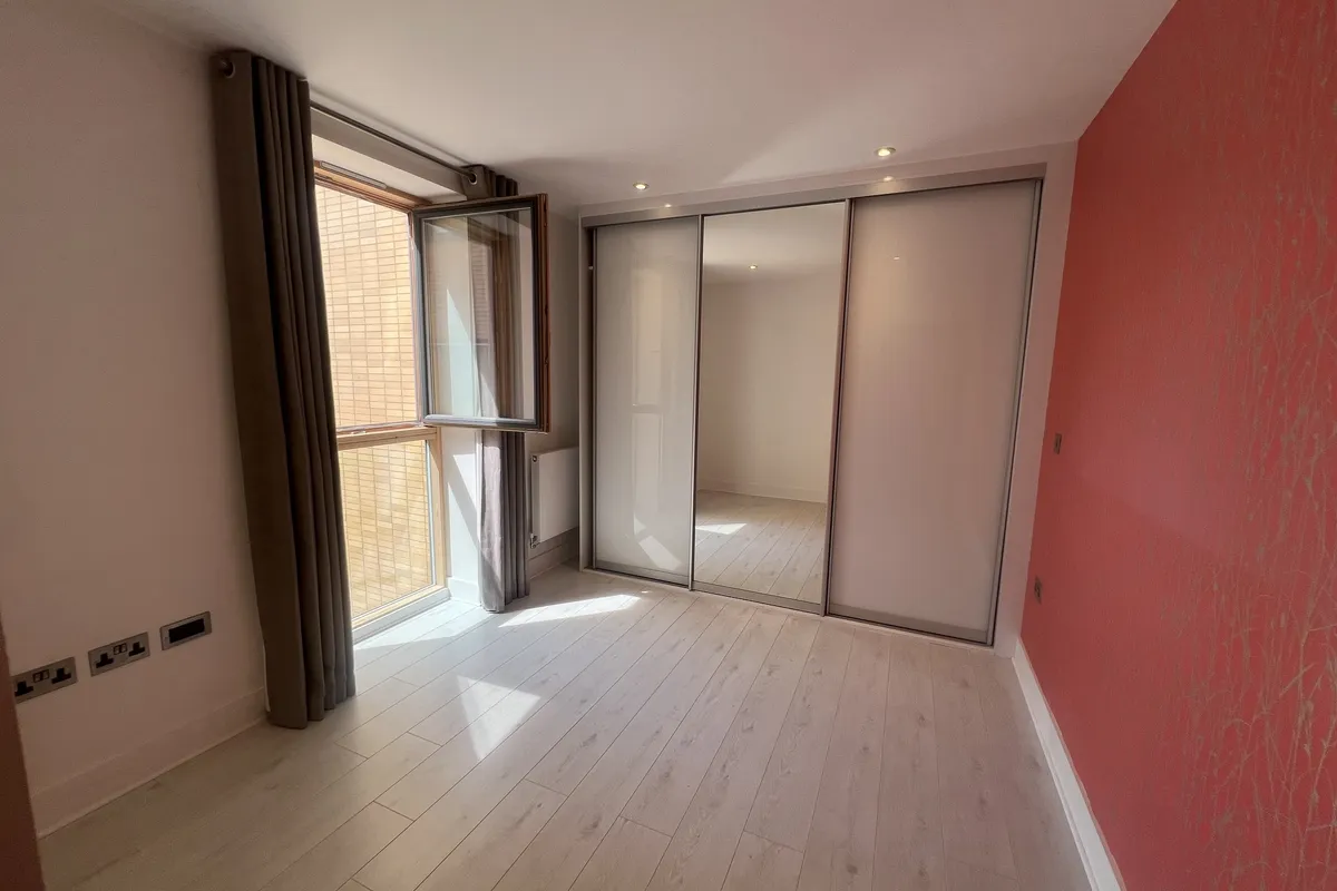 Flat Empire Way in Cardiff