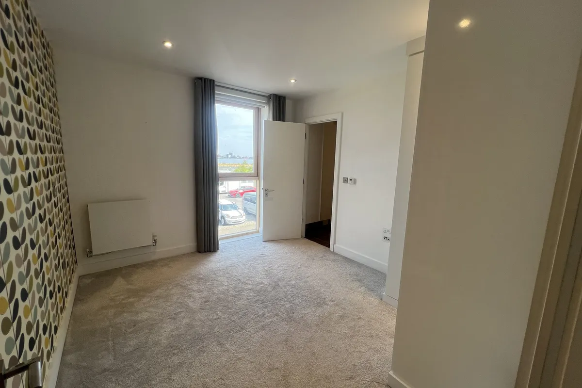 Flat Empire Way in Cardiff