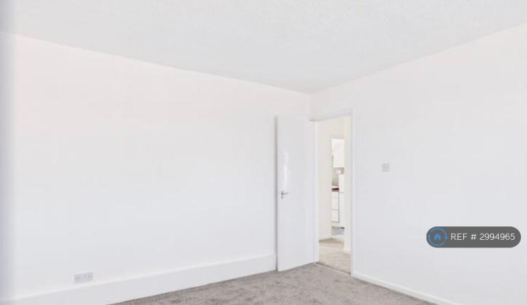 Flat Alder Grove in Newark and Sherwood