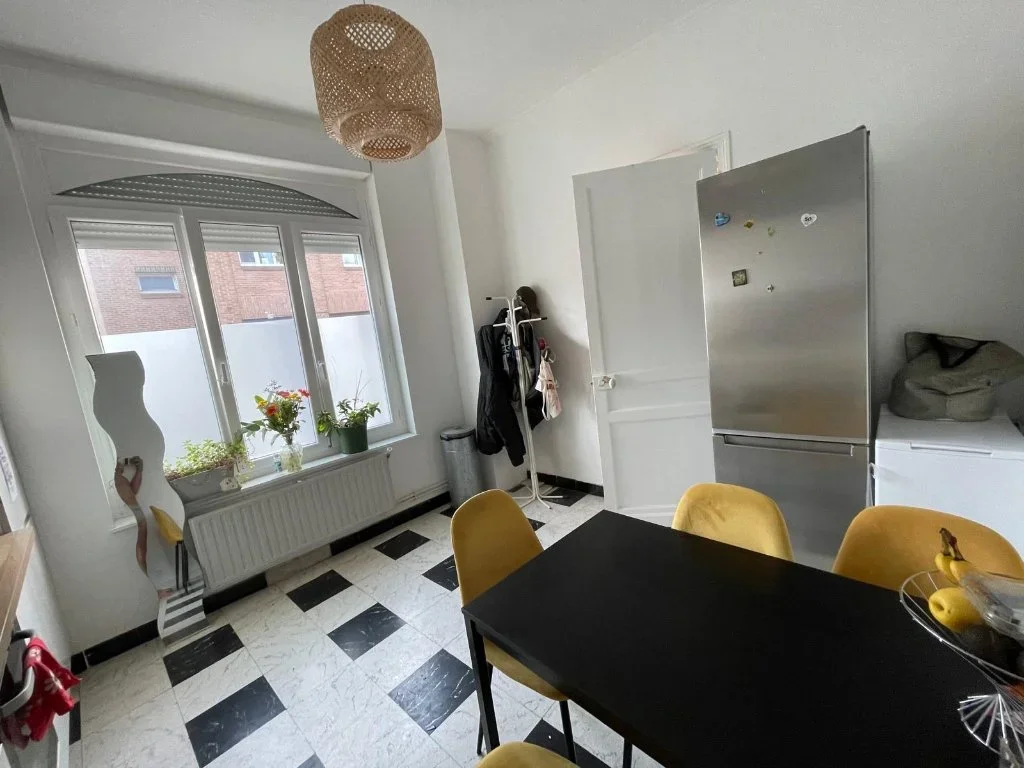 Room Rue De l'Abbé Bonpain in Marcq-en-Barœul