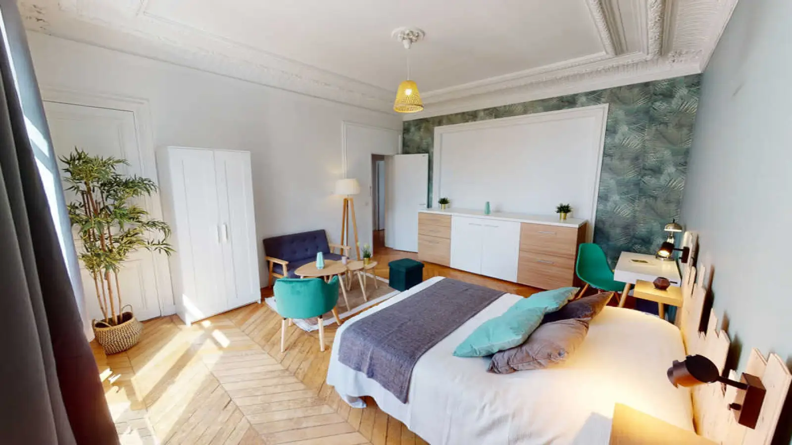 Flat Rue Ampère in Paris