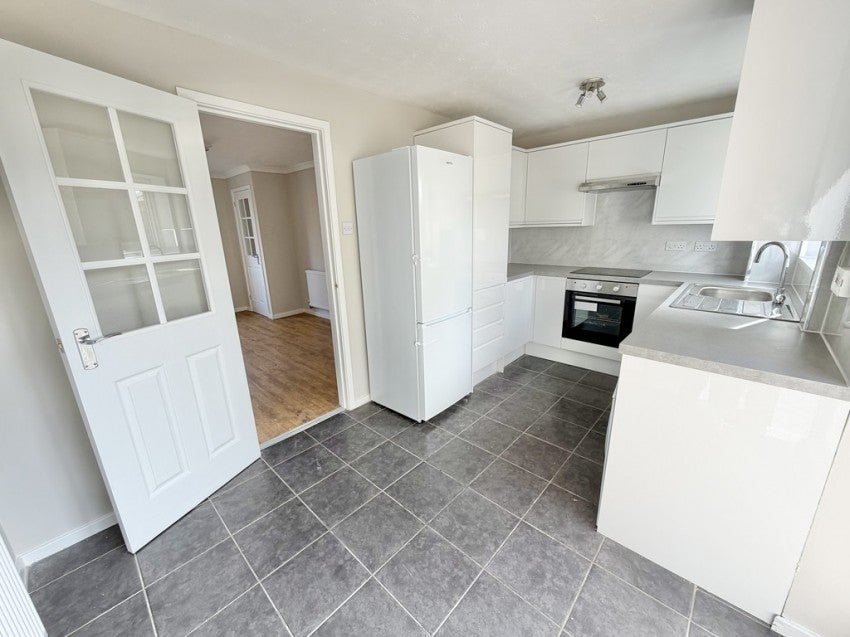 House Buckingham Way in Surrey Heath