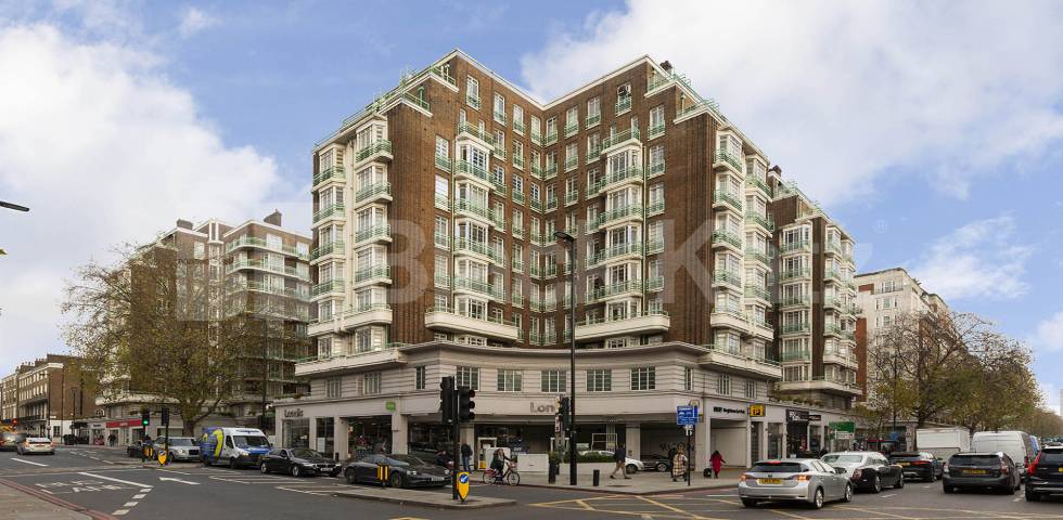 Flat Parkway in Greater London