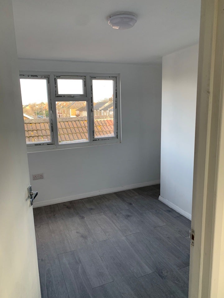 Flat Laleham Road in Borough of Spelthorne