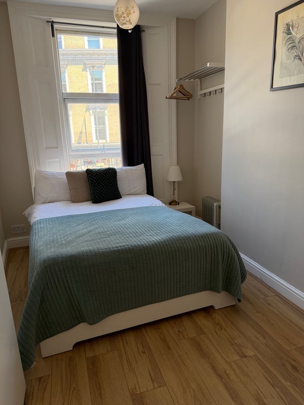 Room Gray's Inn Road in Greater London