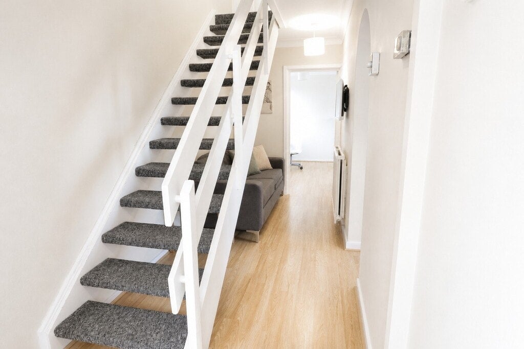 Room Gernon Road in Greater London